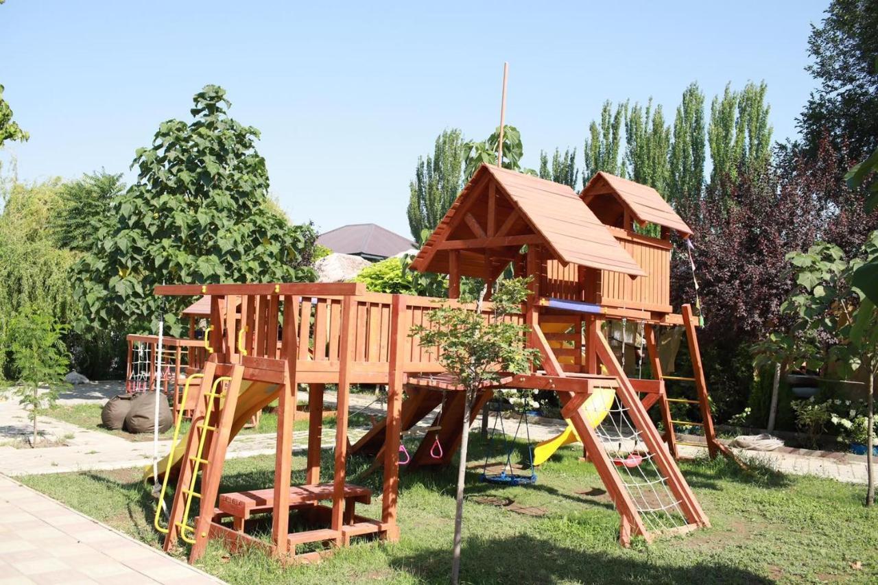 יירבאן Cross Resort Hotel מראה חיצוני תמונה