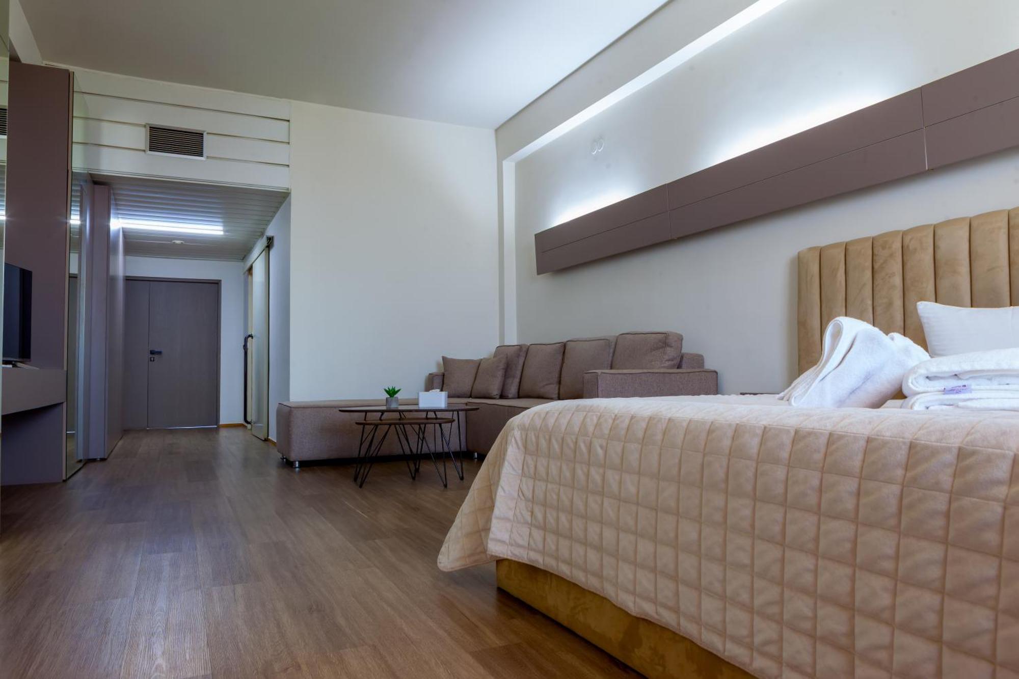 יירבאן Cross Resort Hotel מראה חיצוני תמונה