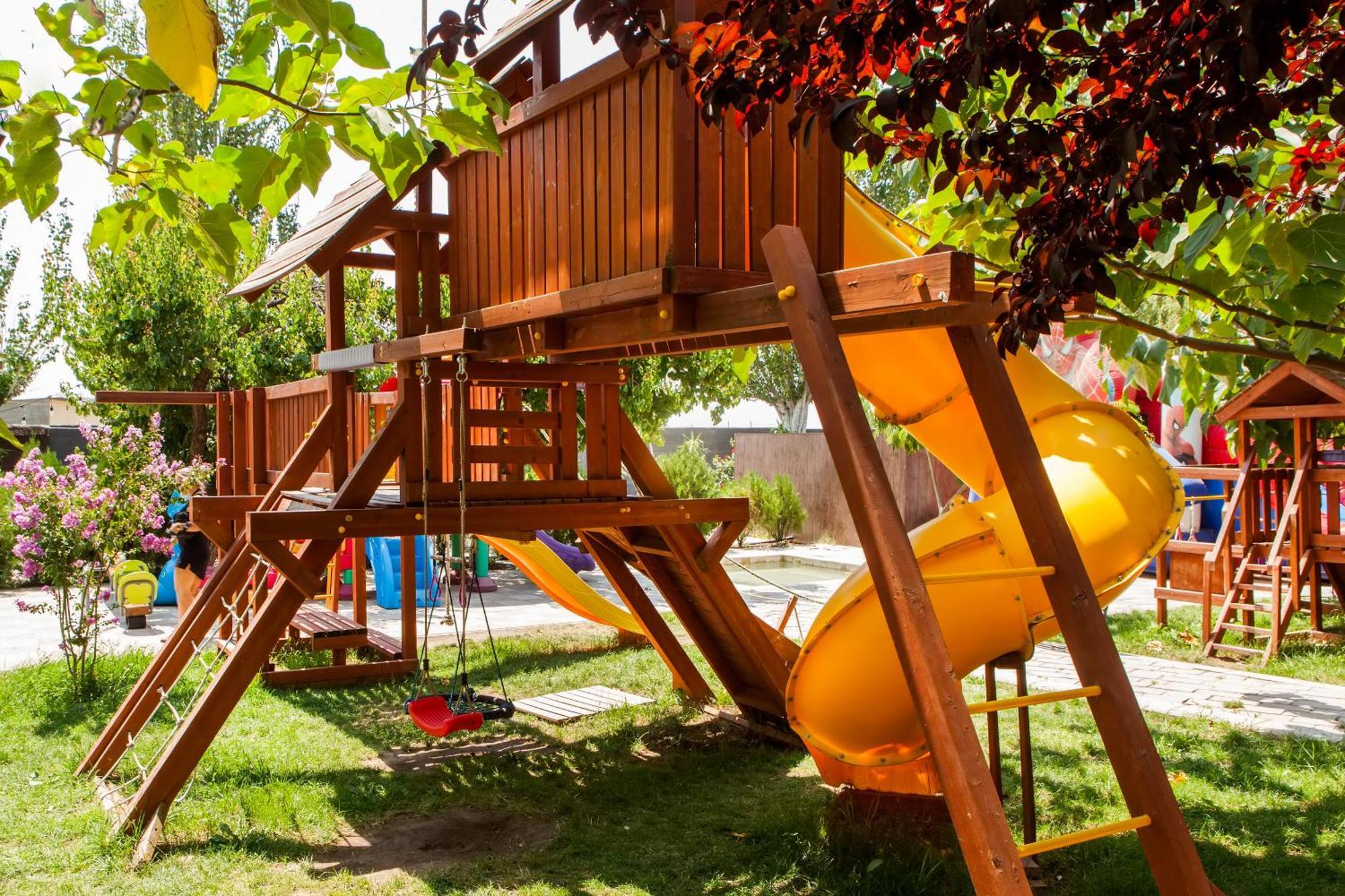 יירבאן Cross Resort Hotel מראה חיצוני תמונה
