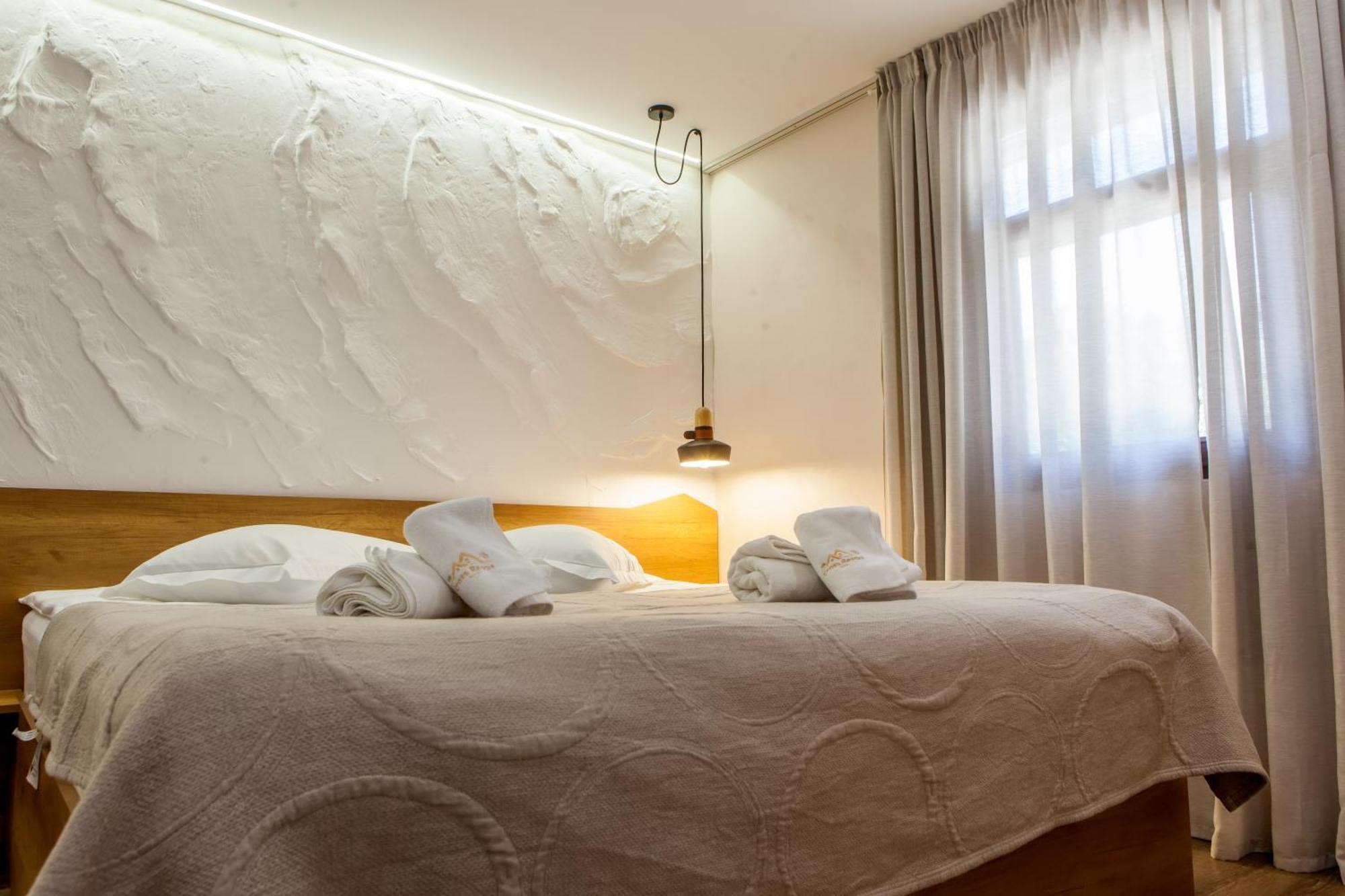 יירבאן Cross Resort Hotel מראה חיצוני תמונה